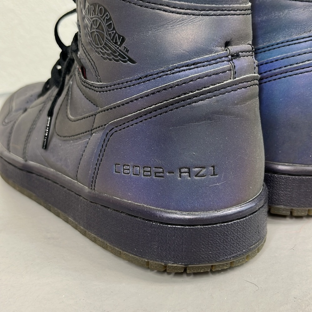 Jordan Nike Air Jordan 1 Retro High Zoom 'Fearless' Iridescent High Top Lace Up - Picture 3 of 11